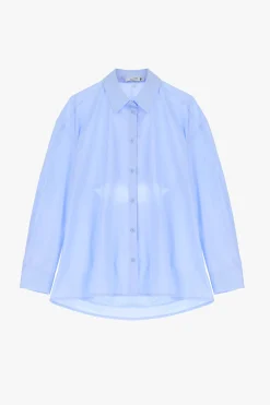 Camisa con cuello clásico y botones