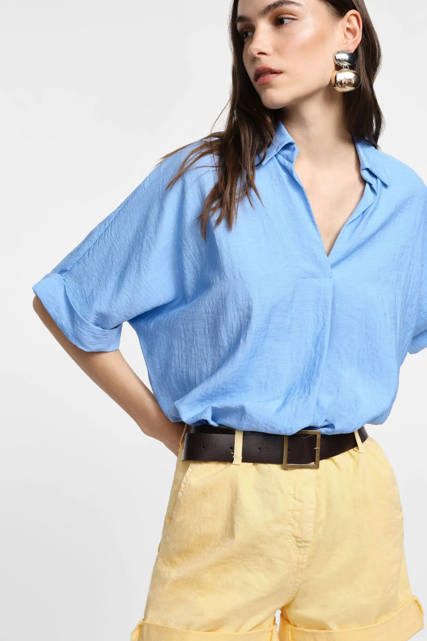 Camisa de manga corta con cuello