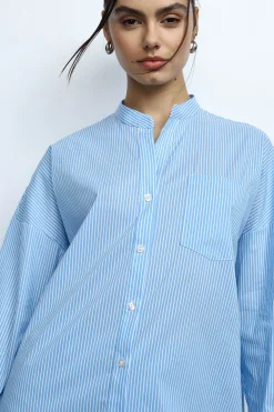 Camisa de rayas con cuello mao