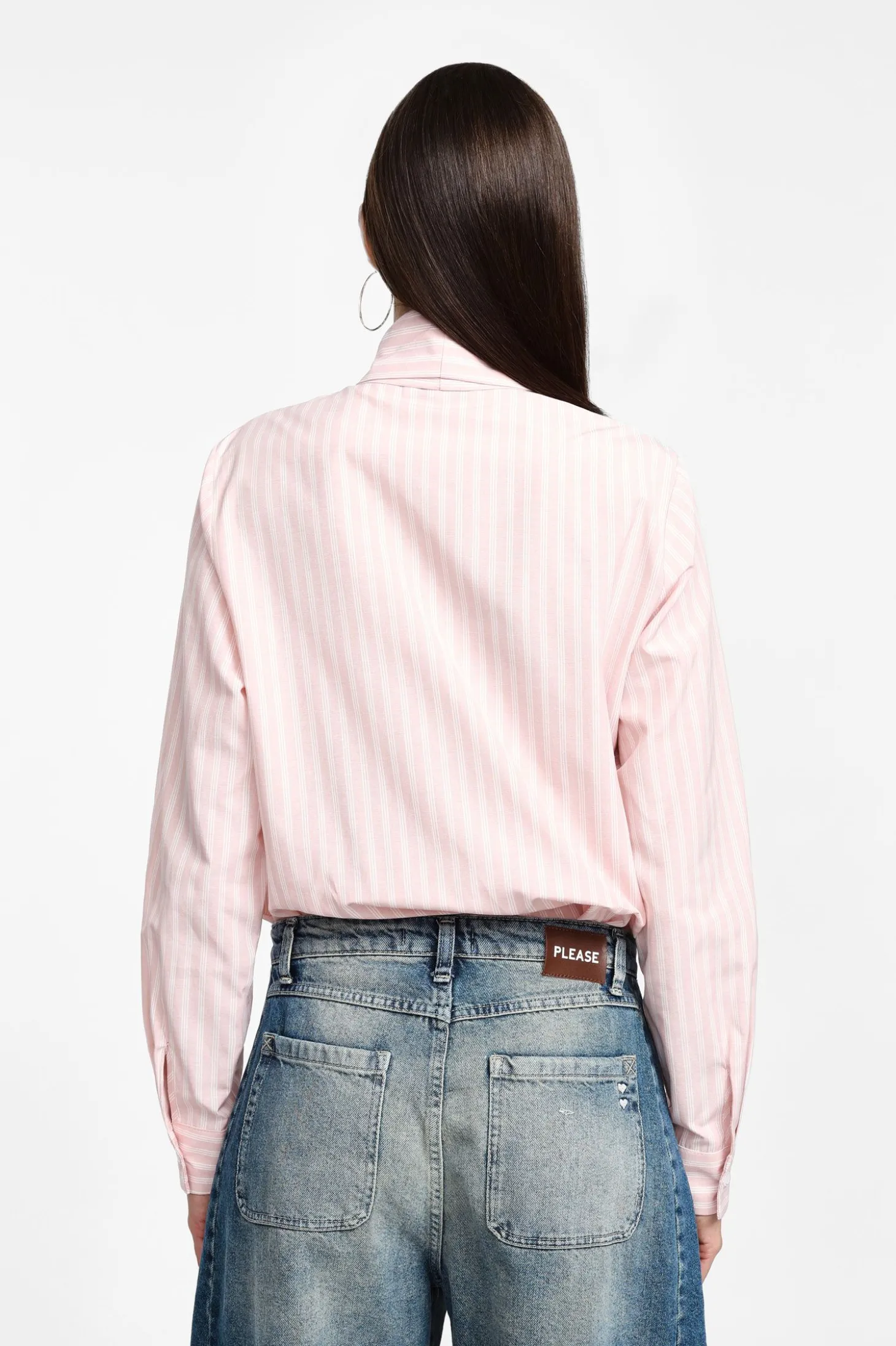 Camisa de rayas con mangas largas