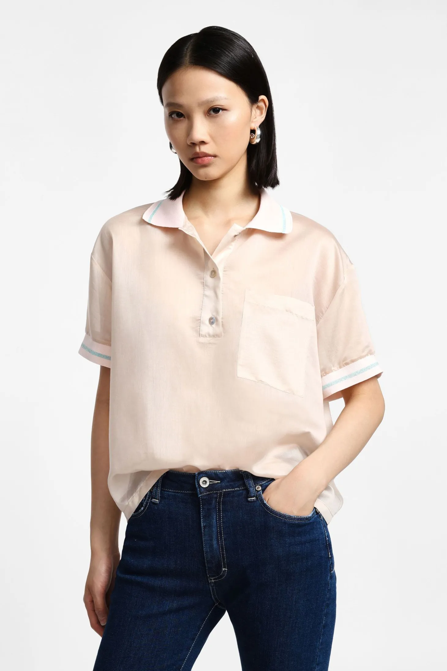 Camiseta cuello polo manga corta