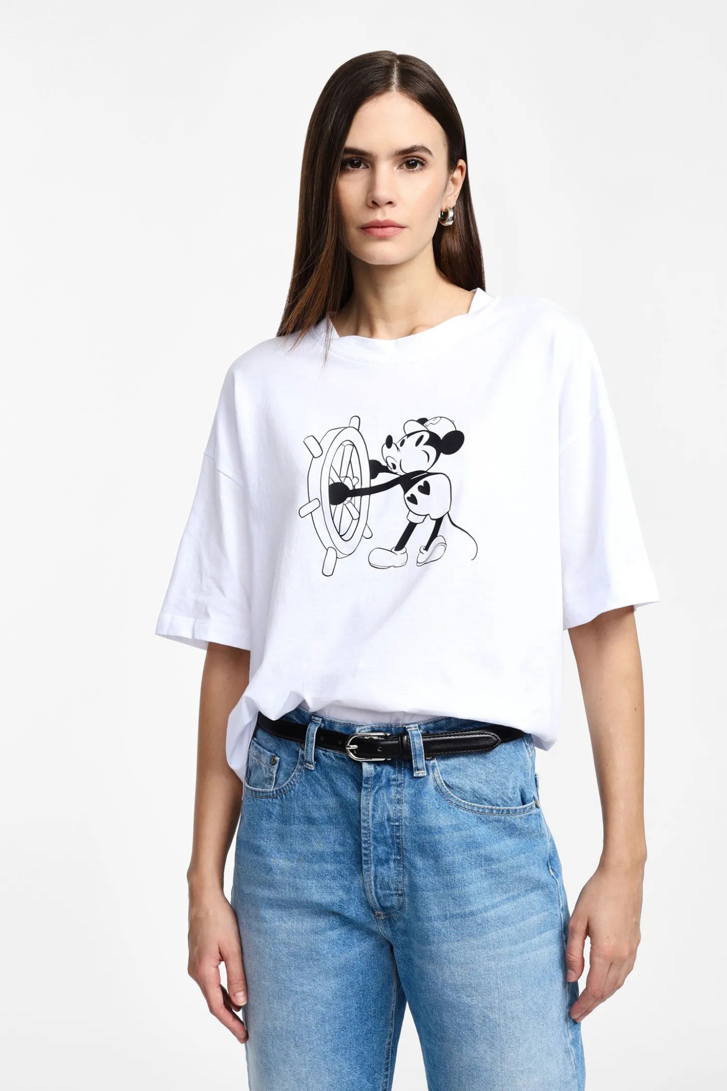 Camiseta estampada cuello redondo manga corta