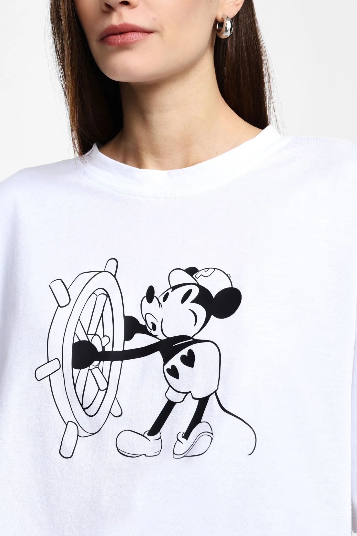 Camiseta estampada cuello redondo manga corta