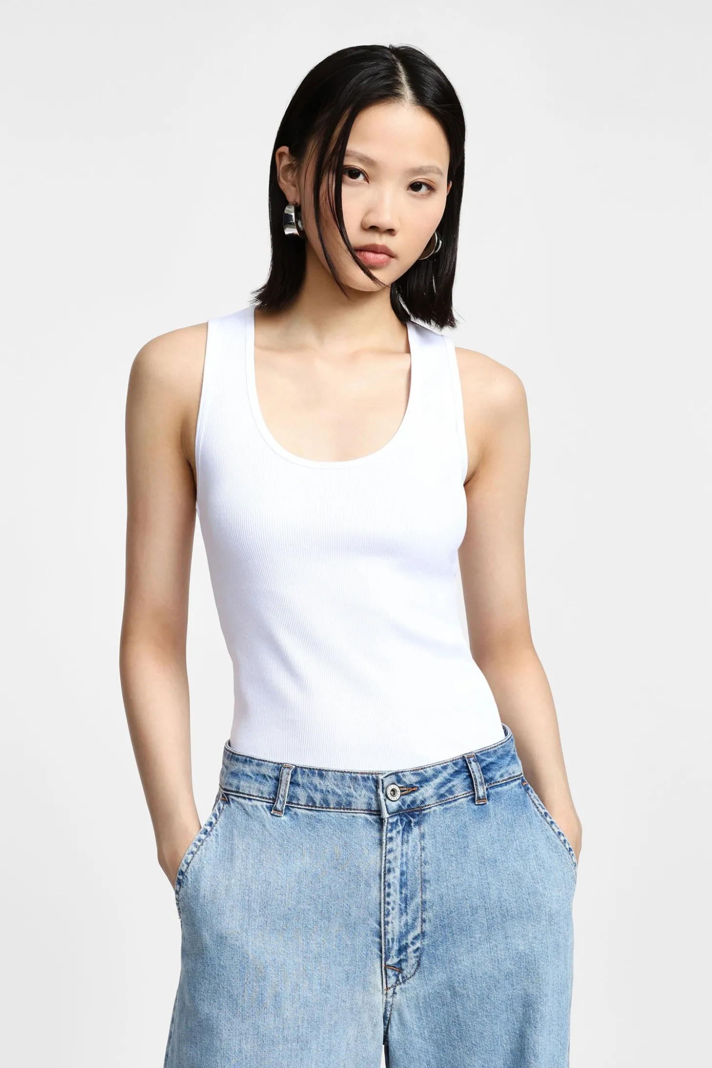Camiseta mujer sin mangas