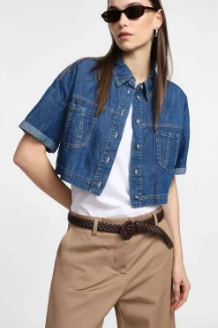 Chaqueta vaquera de mangas cortas