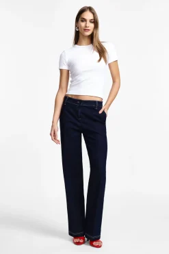 Jeans a gamba dritta con vita media