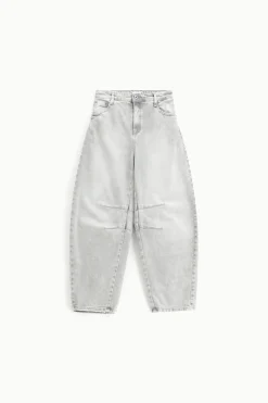 Jeans tapered de cintura alta