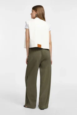 Pantalones anchos de color sólido