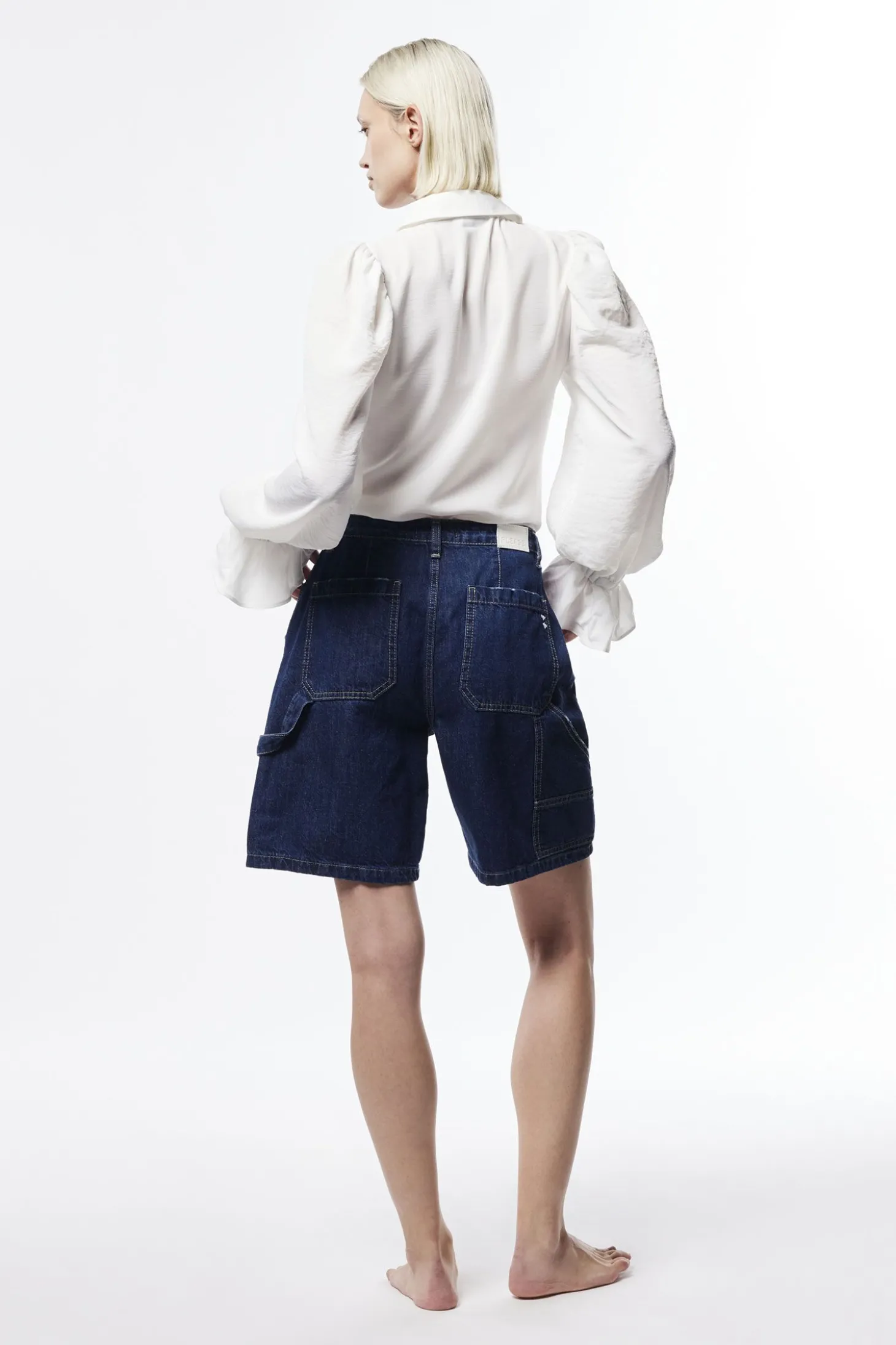 Pantalones cortos con bolsillos laterales