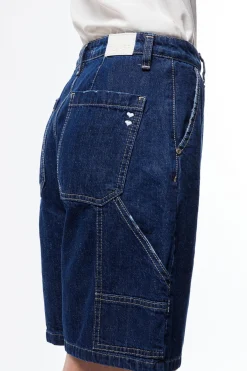 Pantalones cortos con bolsillos laterales
