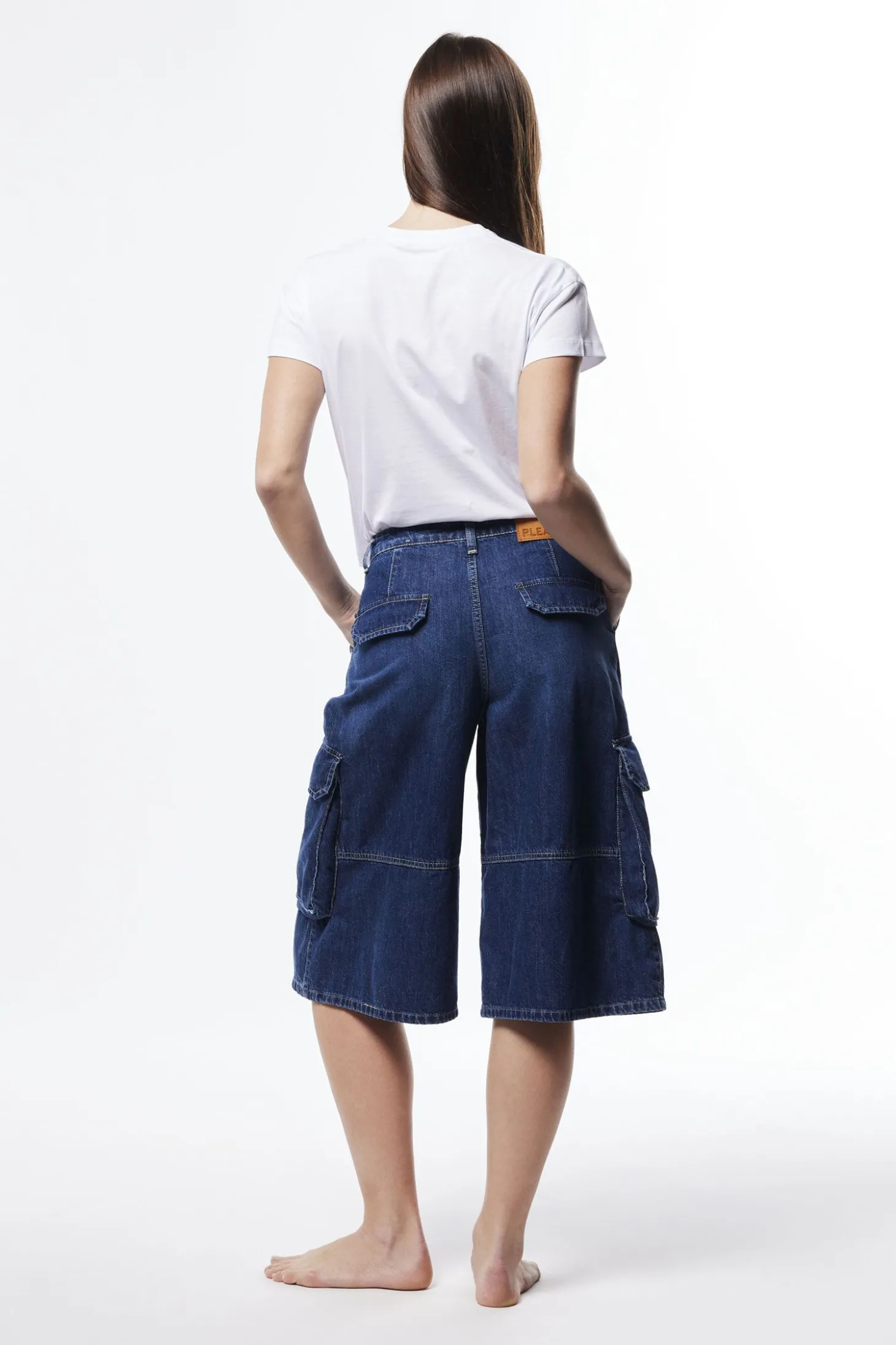 Pantalones cortos vaqueros a la rodilla con bolsillos
