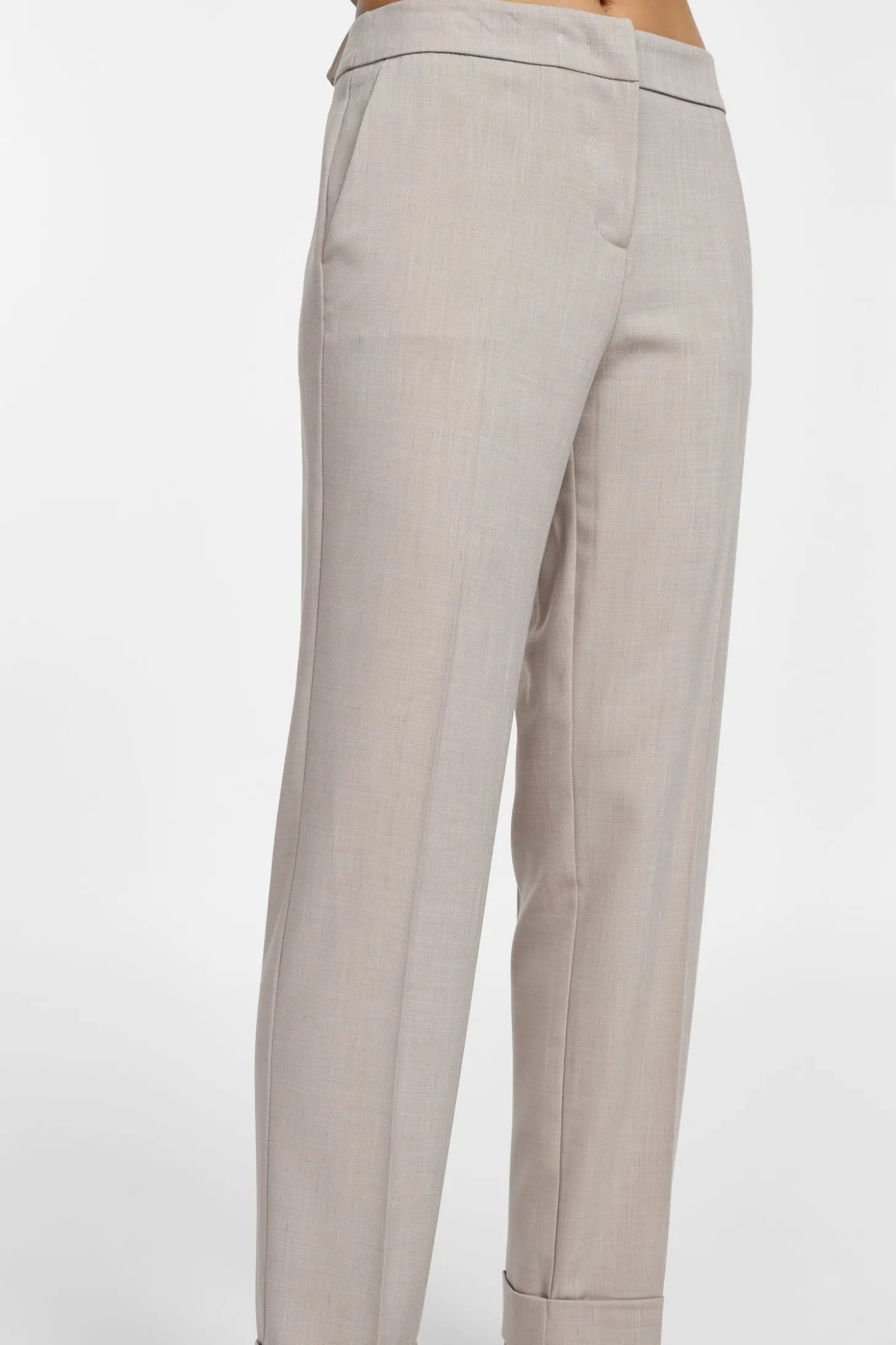 Pantalones de ajuste medio