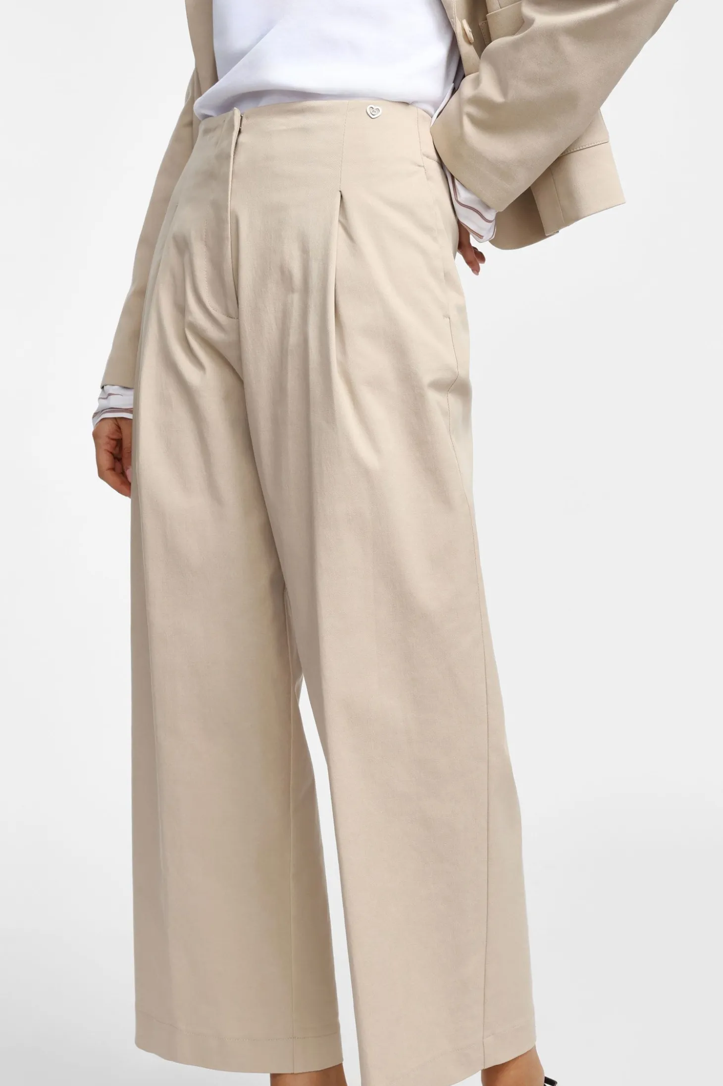 Pantalones palazzo de talle alto