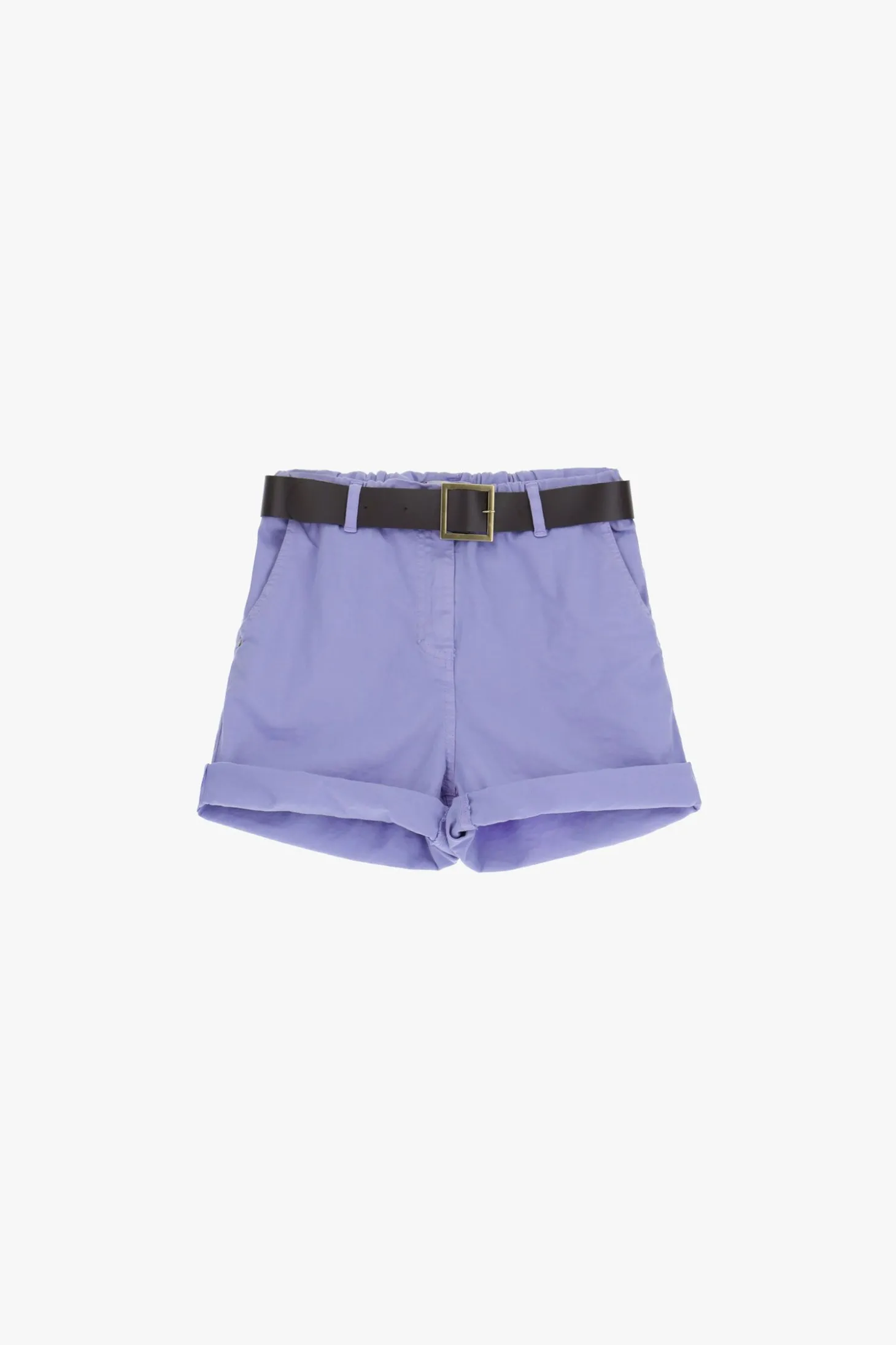 Shorts con cinturón y bolsillos verticales